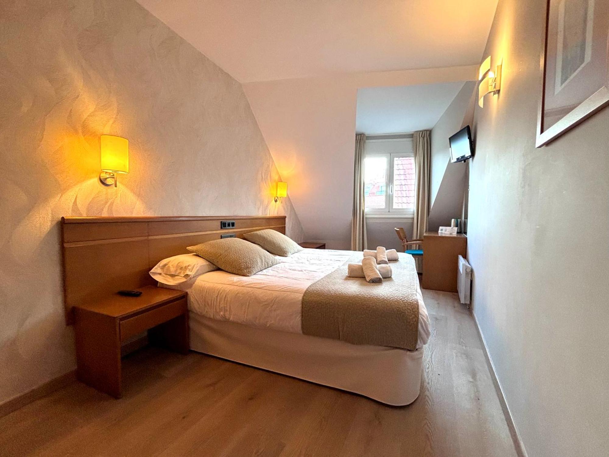 Hotel Atalaya I Portonovo Buitenkant foto