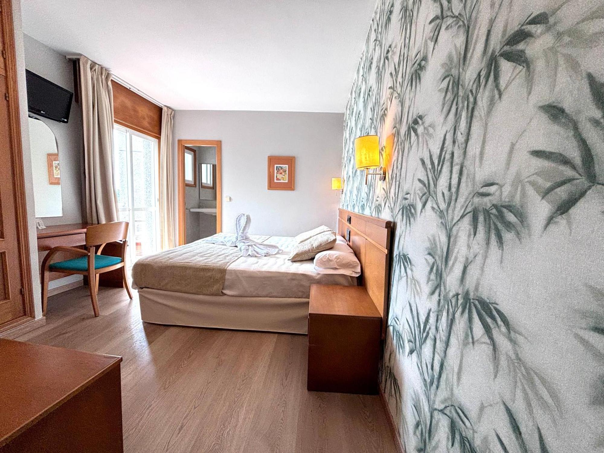 Hotel Atalaya I Portonovo Buitenkant foto