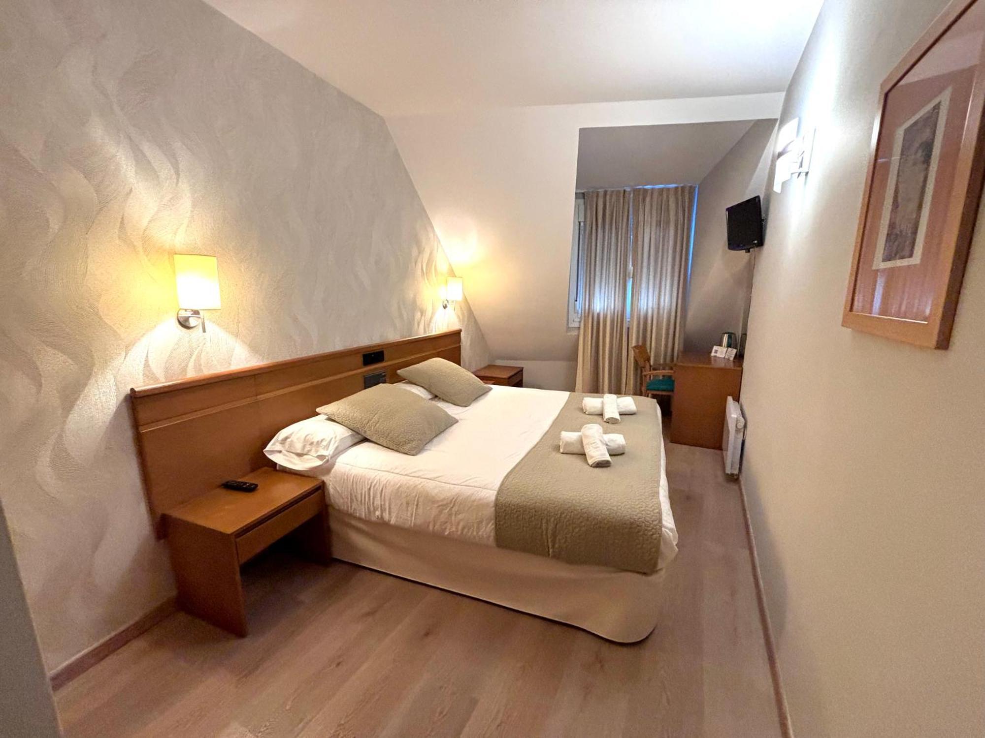 Hotel Atalaya I Portonovo Buitenkant foto